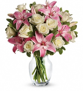 Always a Lady in Kentwood LA, Glenda's Flowers & Gifts, LLC