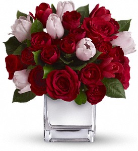 Teleflora's It Had to Be You Bouquet in Kentwood LA, Glenda's Flowers & Gifts, LLC