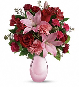 Teleflora's Roses and Pearls Bouquet in Kentwood LA, Glenda's Flowers & Gifts, LLC