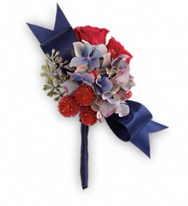 Camera Ready Boutonniere in Kentwood LA, Glenda's Flowers & Gifts, LLC