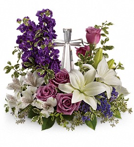 Teleflora's Grace And Majesty Bouquet in Kentwood LA, Glenda's Flowers & Gifts, LLC