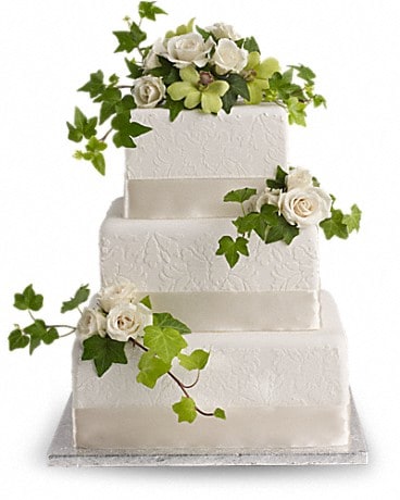 Roses and Ivy Cake Decoration Specialty Arrangement
