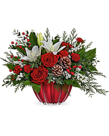 Teleflora's Vibrant Christmas Centerpiece Bouquet